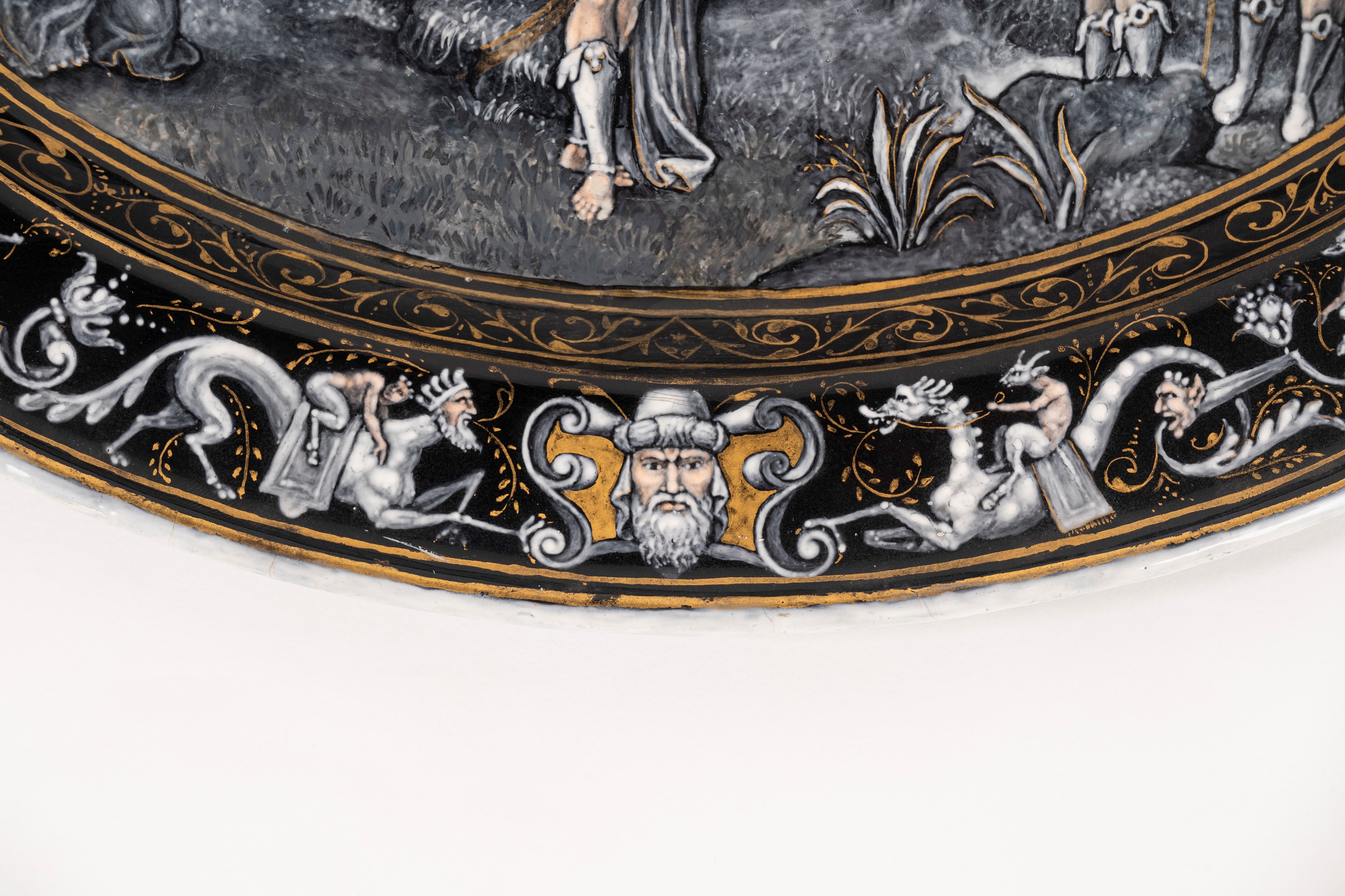 Attribuito a Pierre Reymond (1513-1584) - Piatto Ovale in Smalto di Limoges Raffigurante Abramo R...