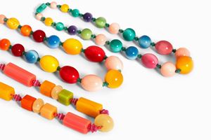 Lotto di tre collane