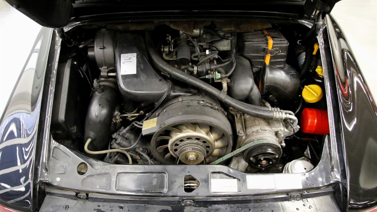 Porsche - 911 (964) Carrera 4 Cabriolet