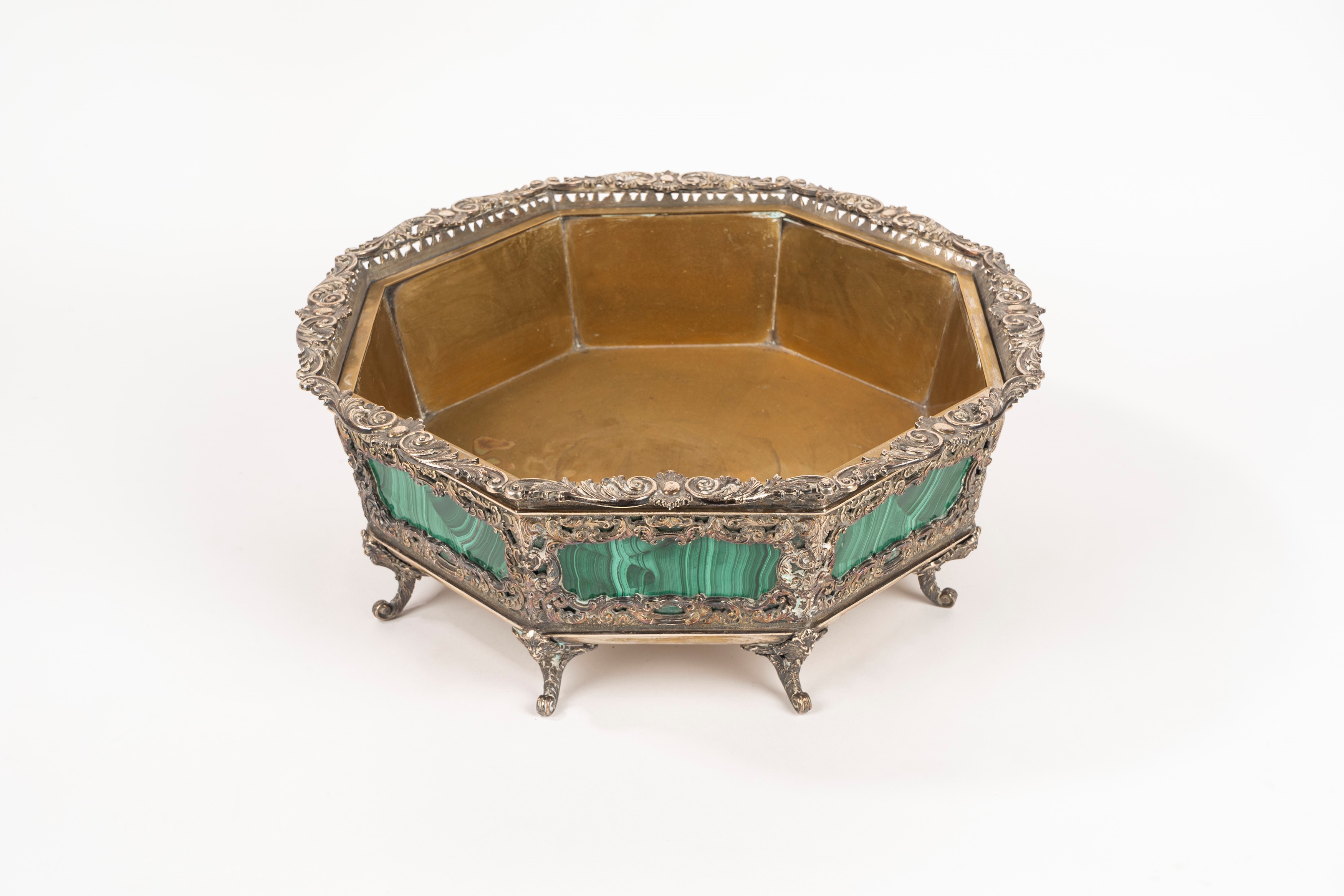 Centrotavola Ottagonale in Metallo Argentato con Placche in Malachite, Secolo XX