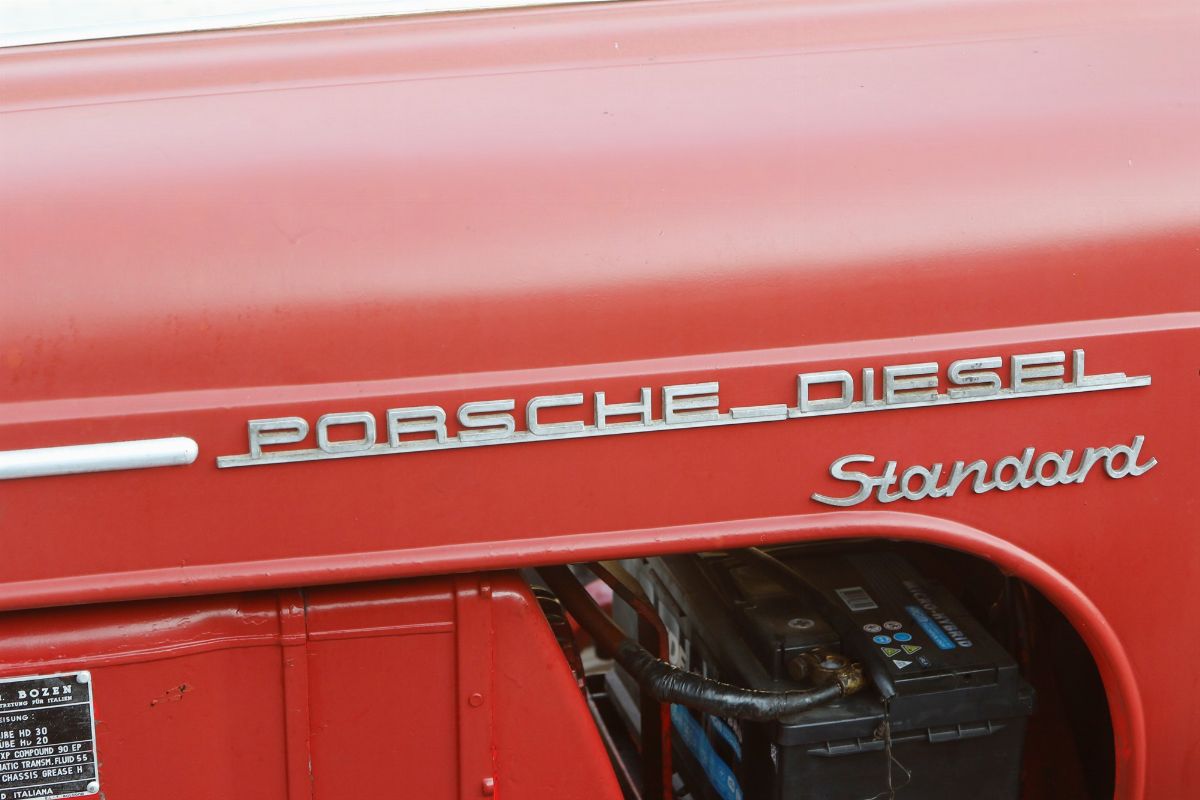 Porsche - Diesel Standard 218