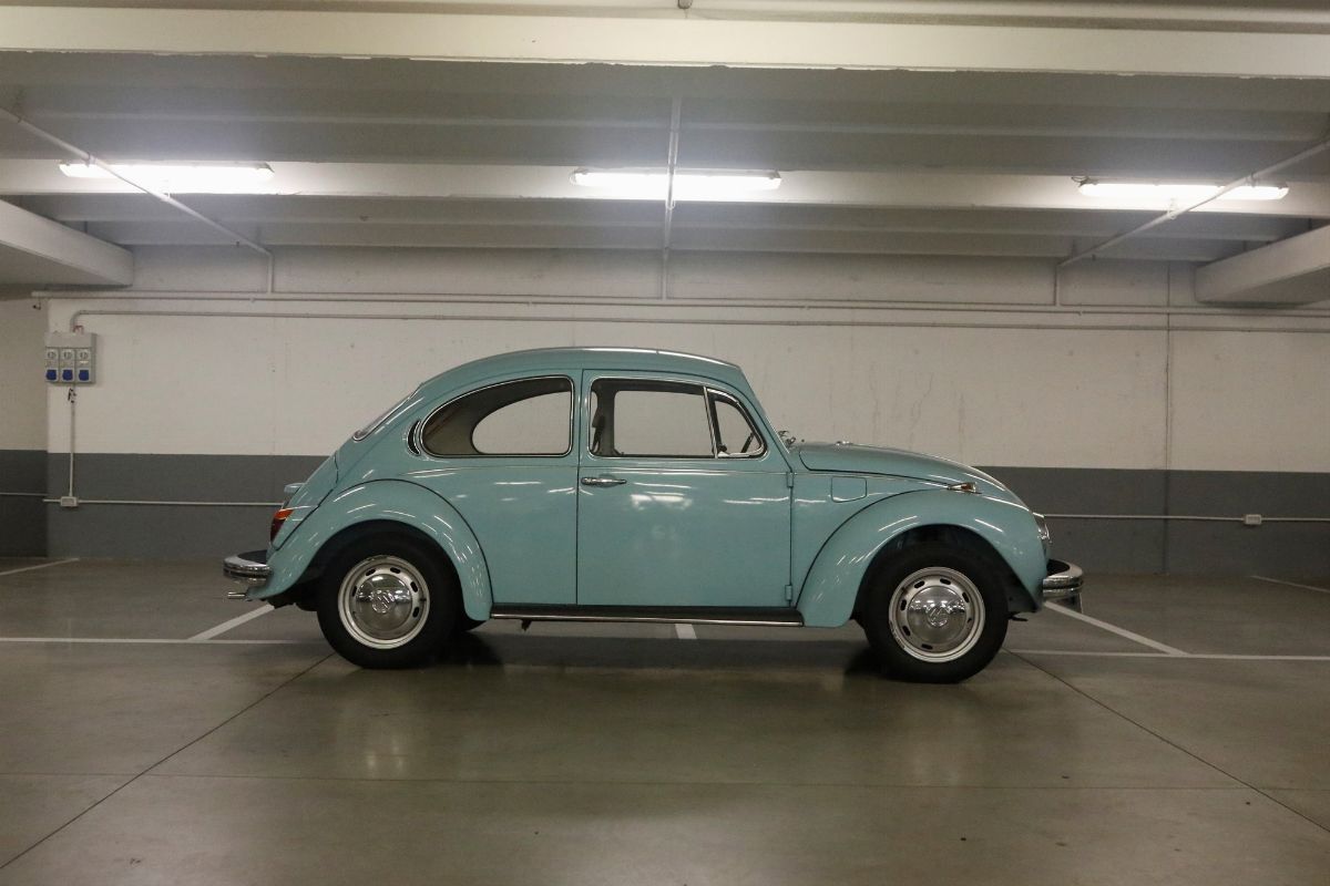 Volkswagen - 1302