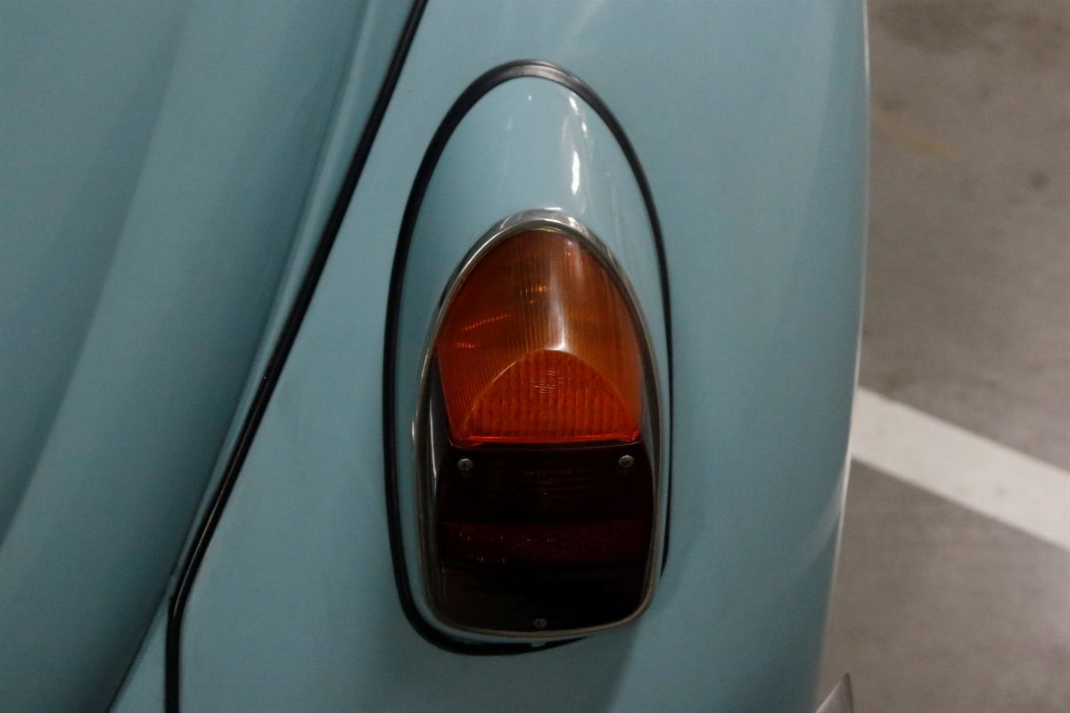 Volkswagen - 1302