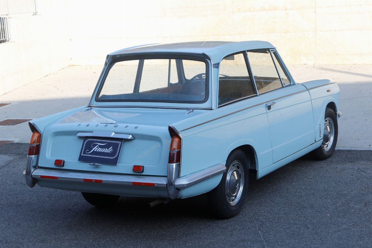 Triumph - Vitesse 6