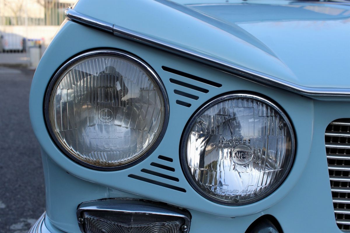 Triumph - Vitesse 6