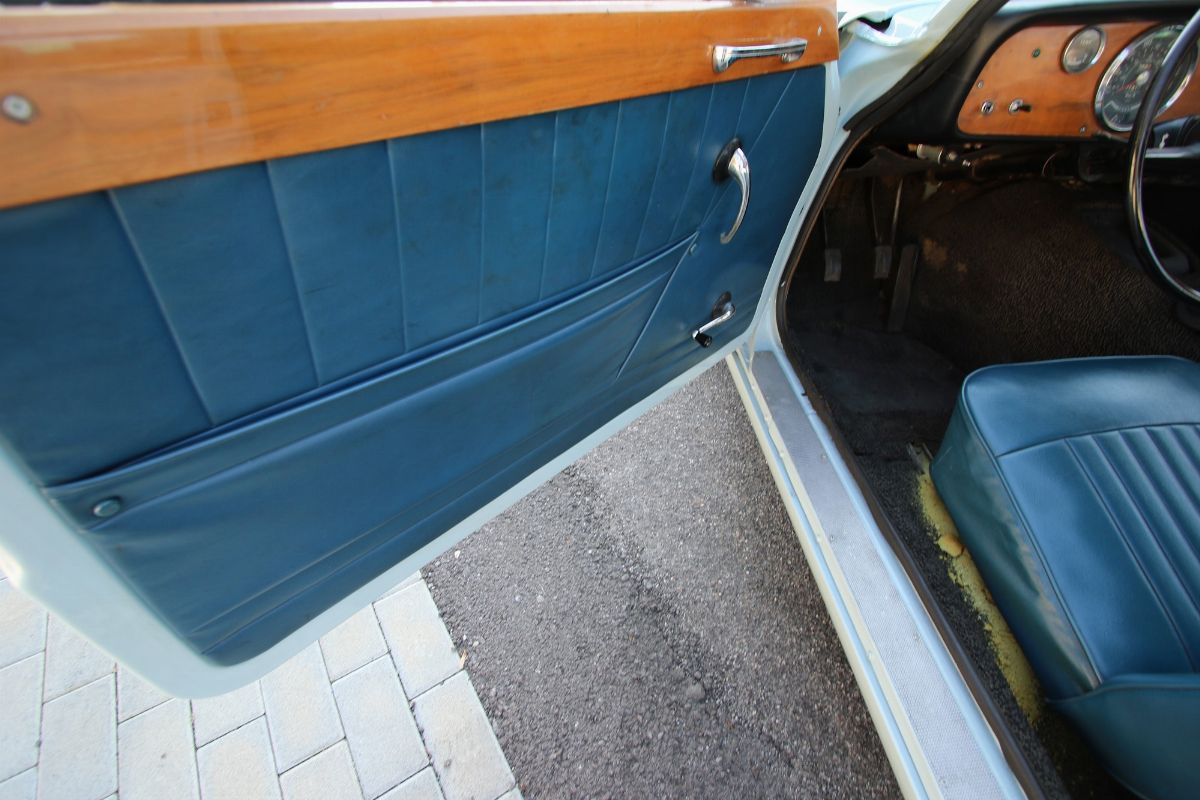 Triumph - Vitesse 6
