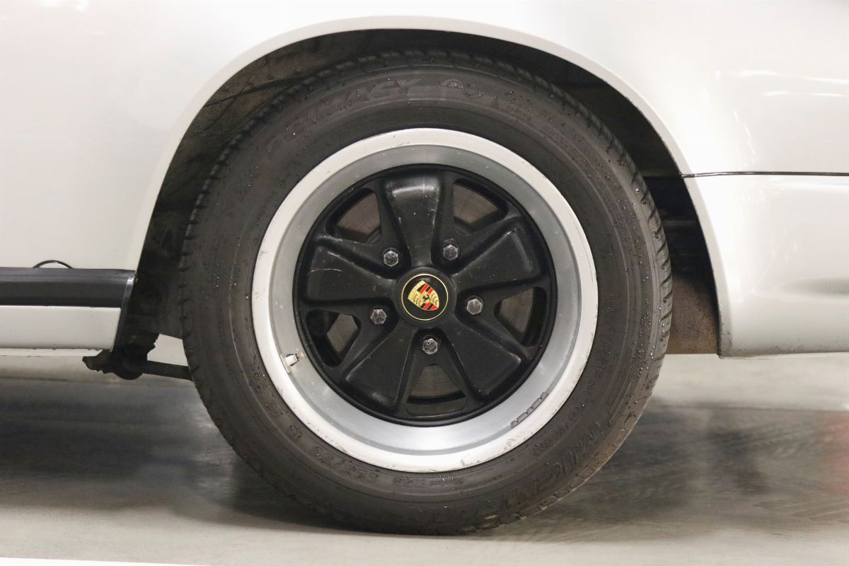 Porsche - 911 Sc 3.0