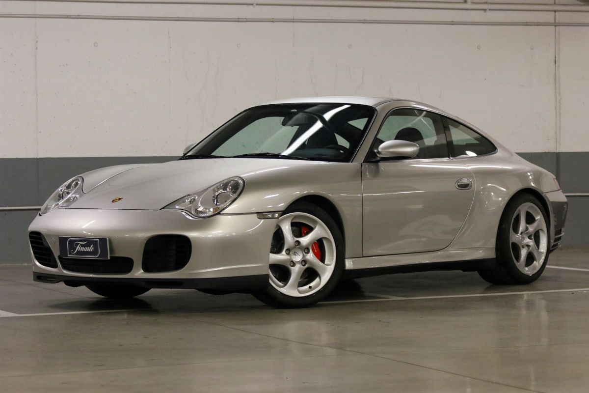 Porsche - 911 (996) Carrera 4s