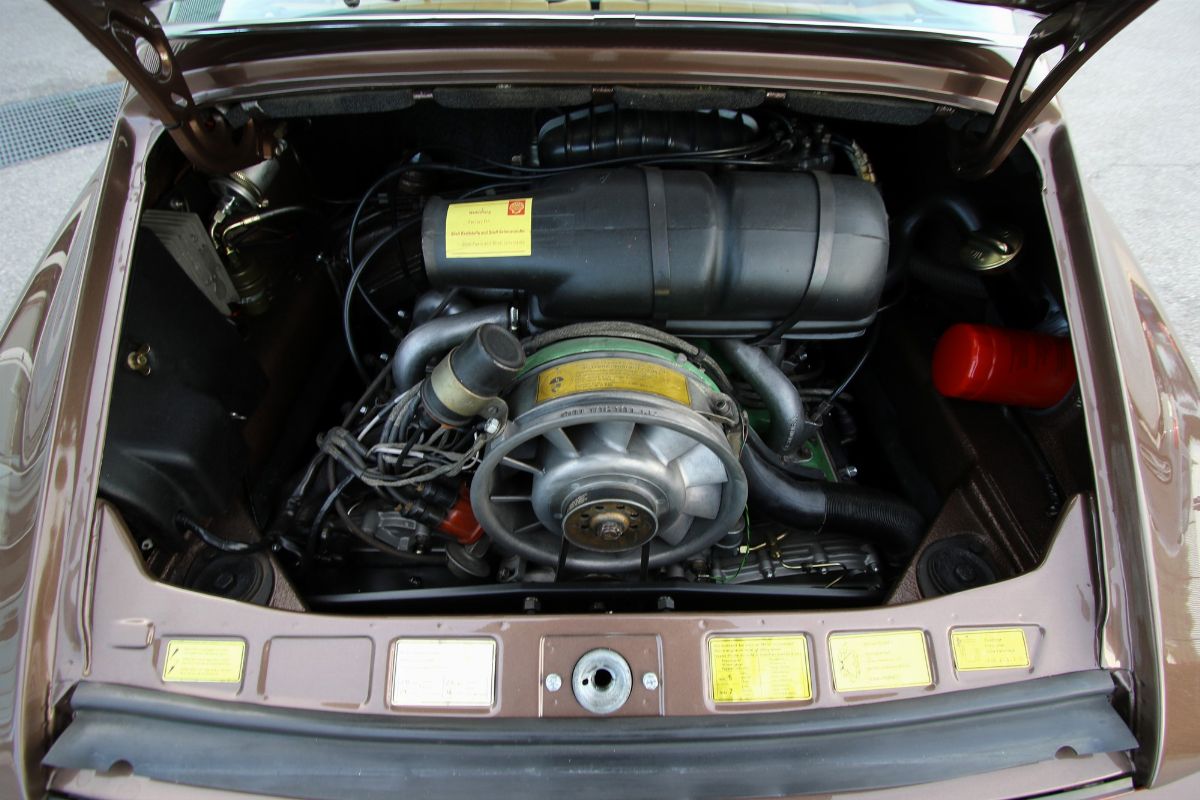 Porsche - 911 S 2.7 Targa