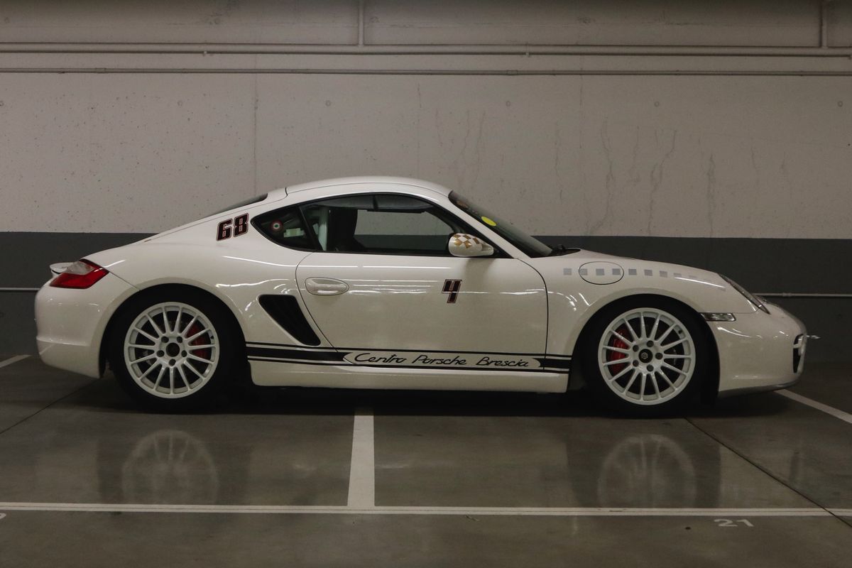 Porsche - Cayman Cup