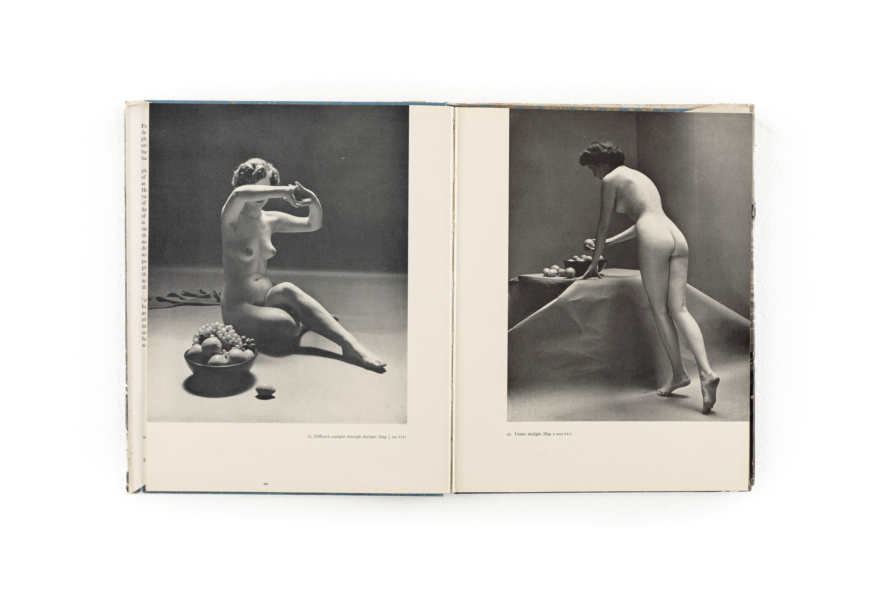 André De Dienes - The Nude - Volume edito da The Bodley Head, Londra, 1961
