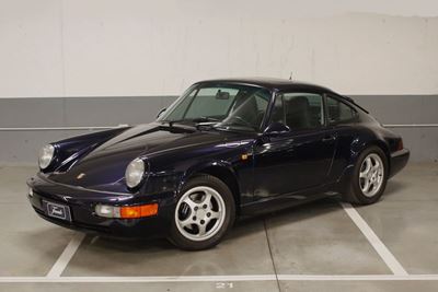 911 (964) Carrera 4