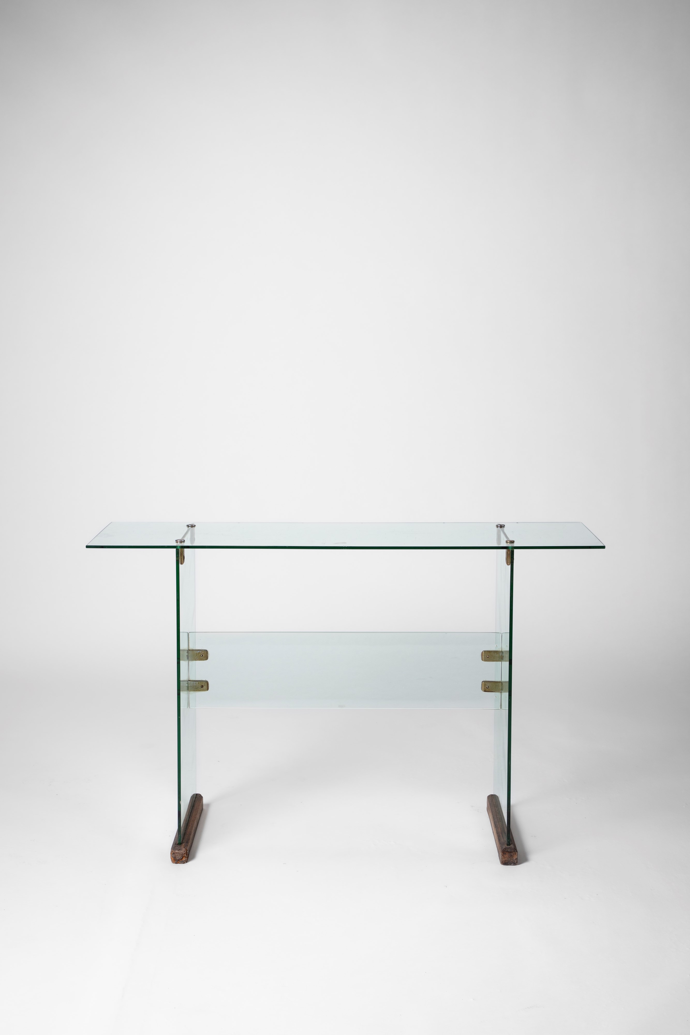 Console per Vetrocoke, Palazzo Ferrania