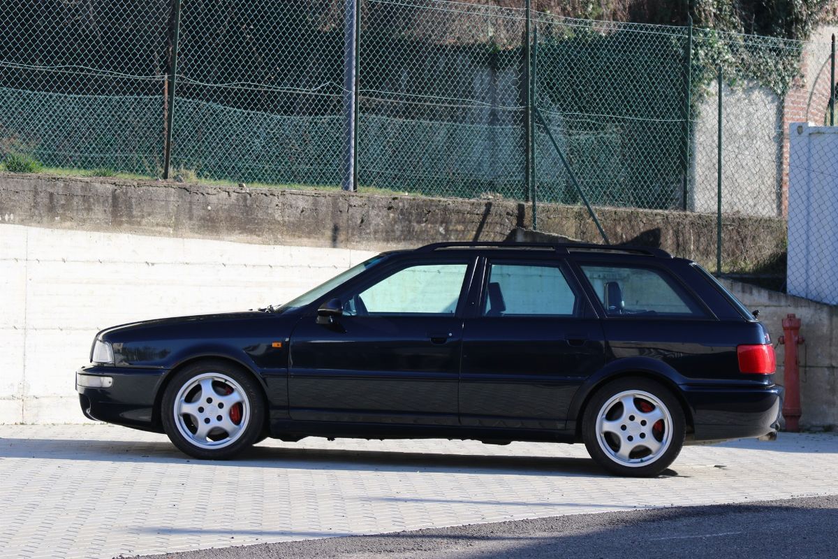 Audi - Rs2