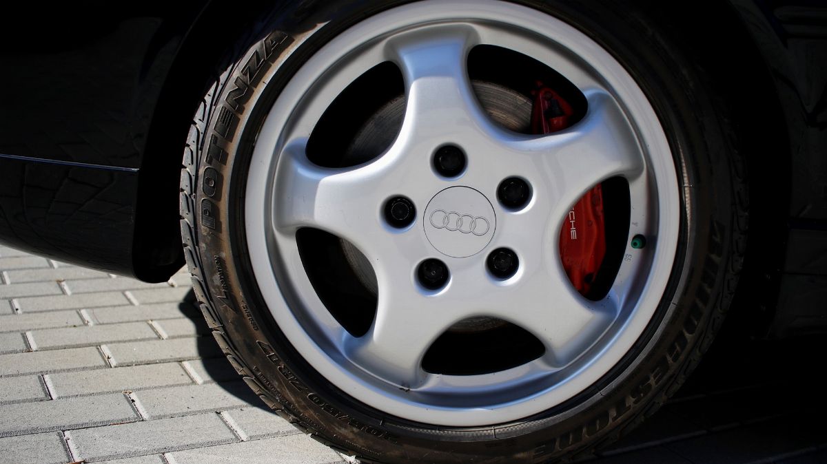 Audi - Rs2