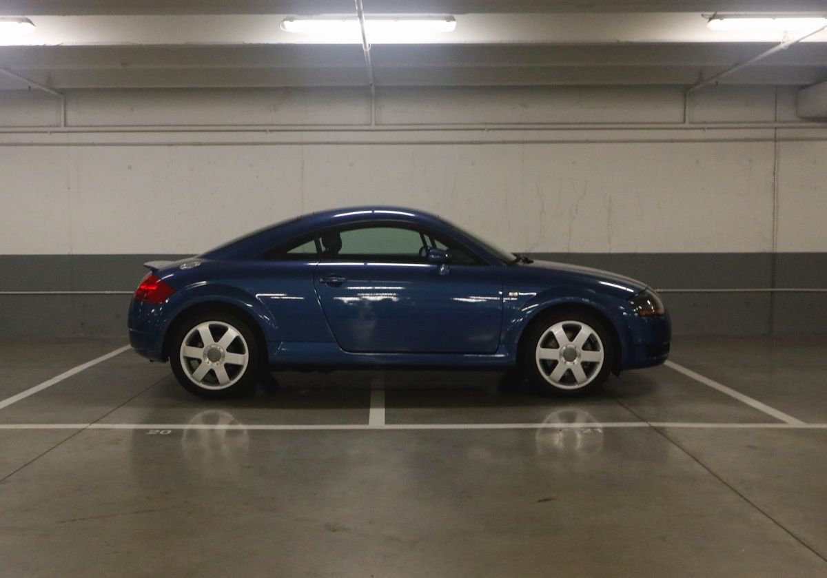Audi - Tt 1.8 T 20v Quattro