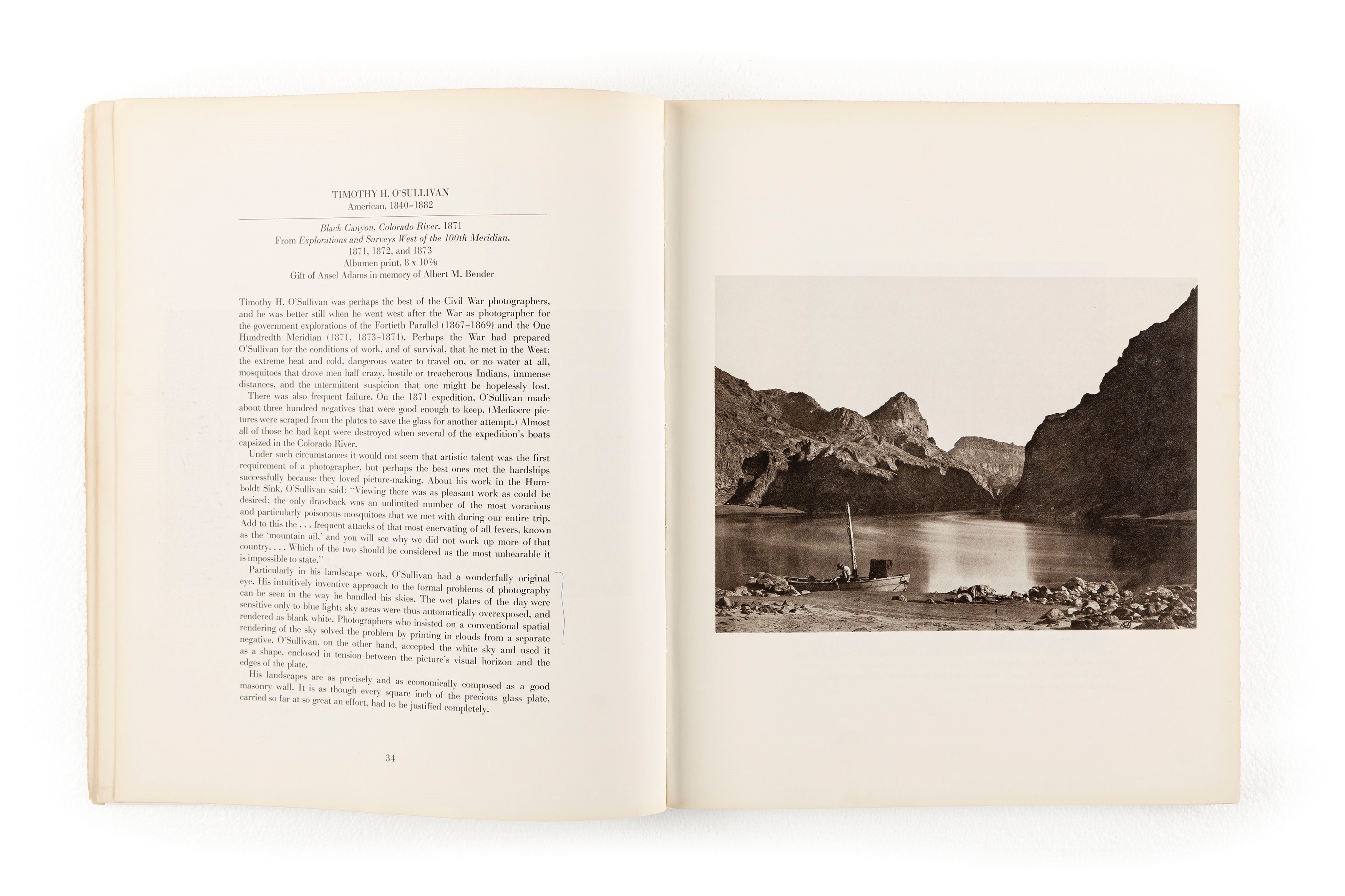 Looking At Photographs, 100 Pictures From The Collection Of The Museum Of Modern Art
