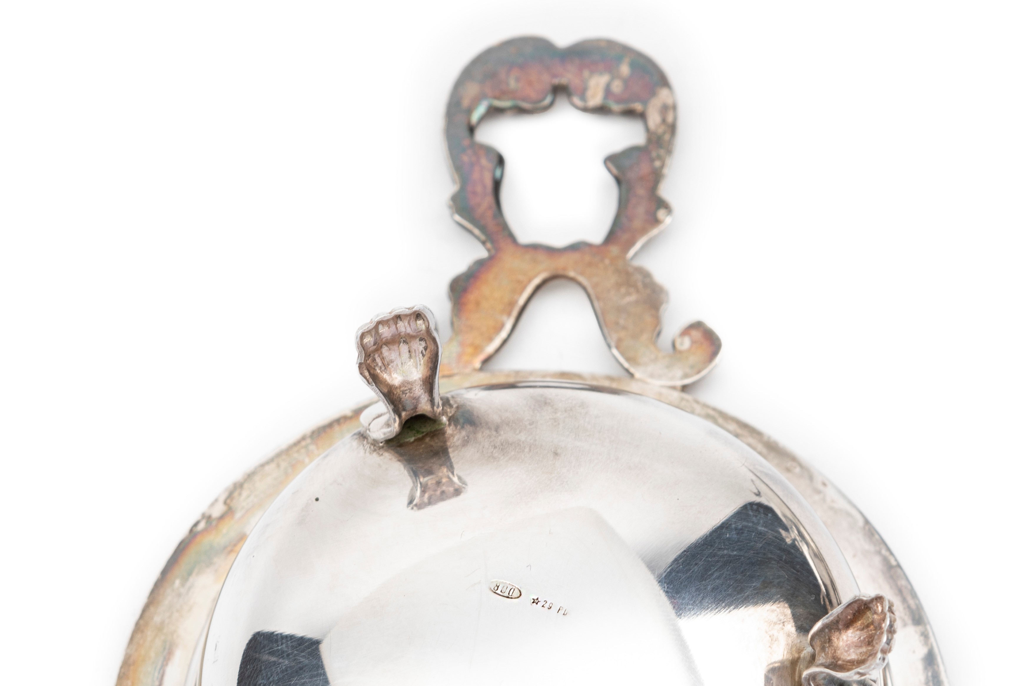 Gruppo di ventitre oggetti