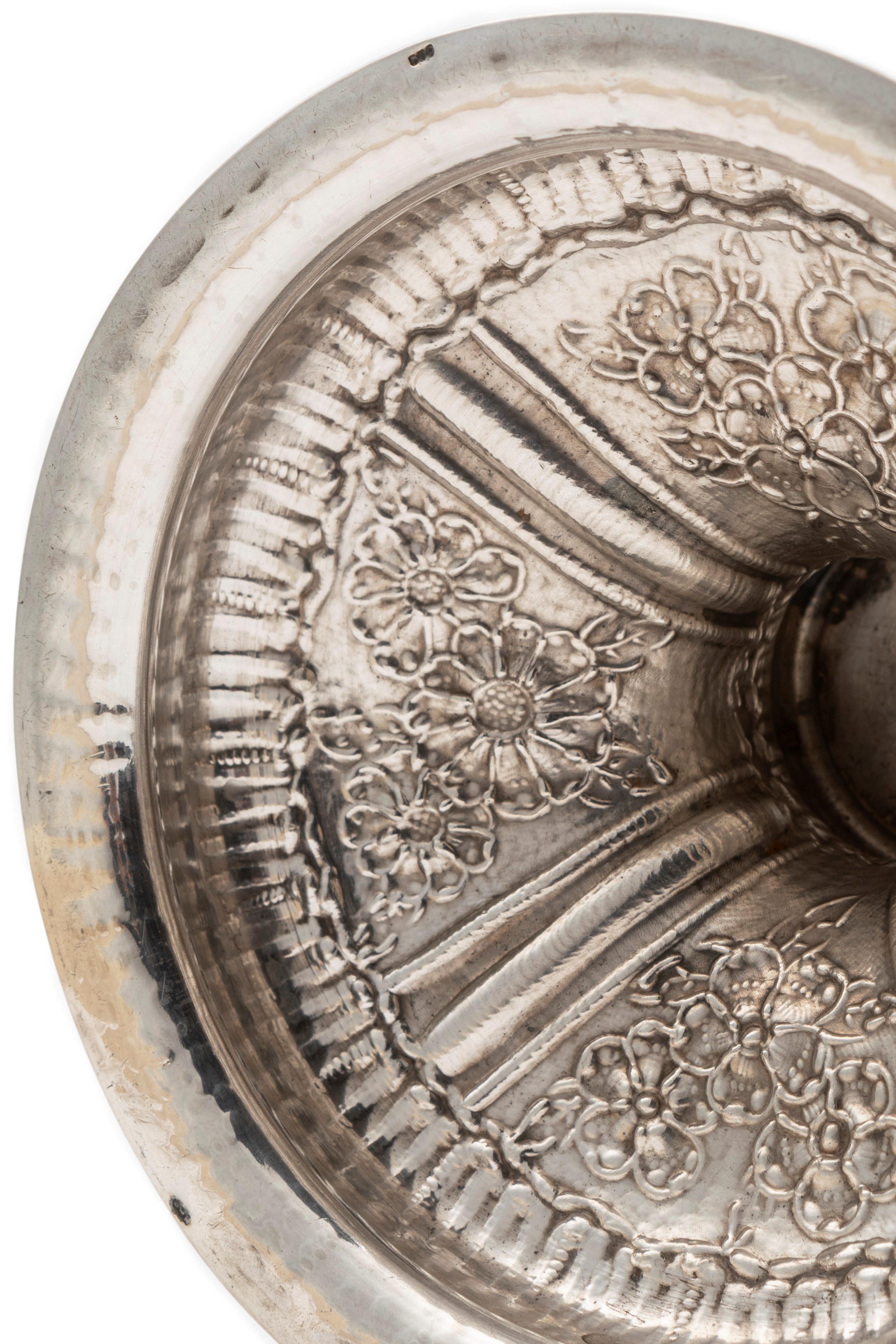 Quattro vasi e un centrotavola