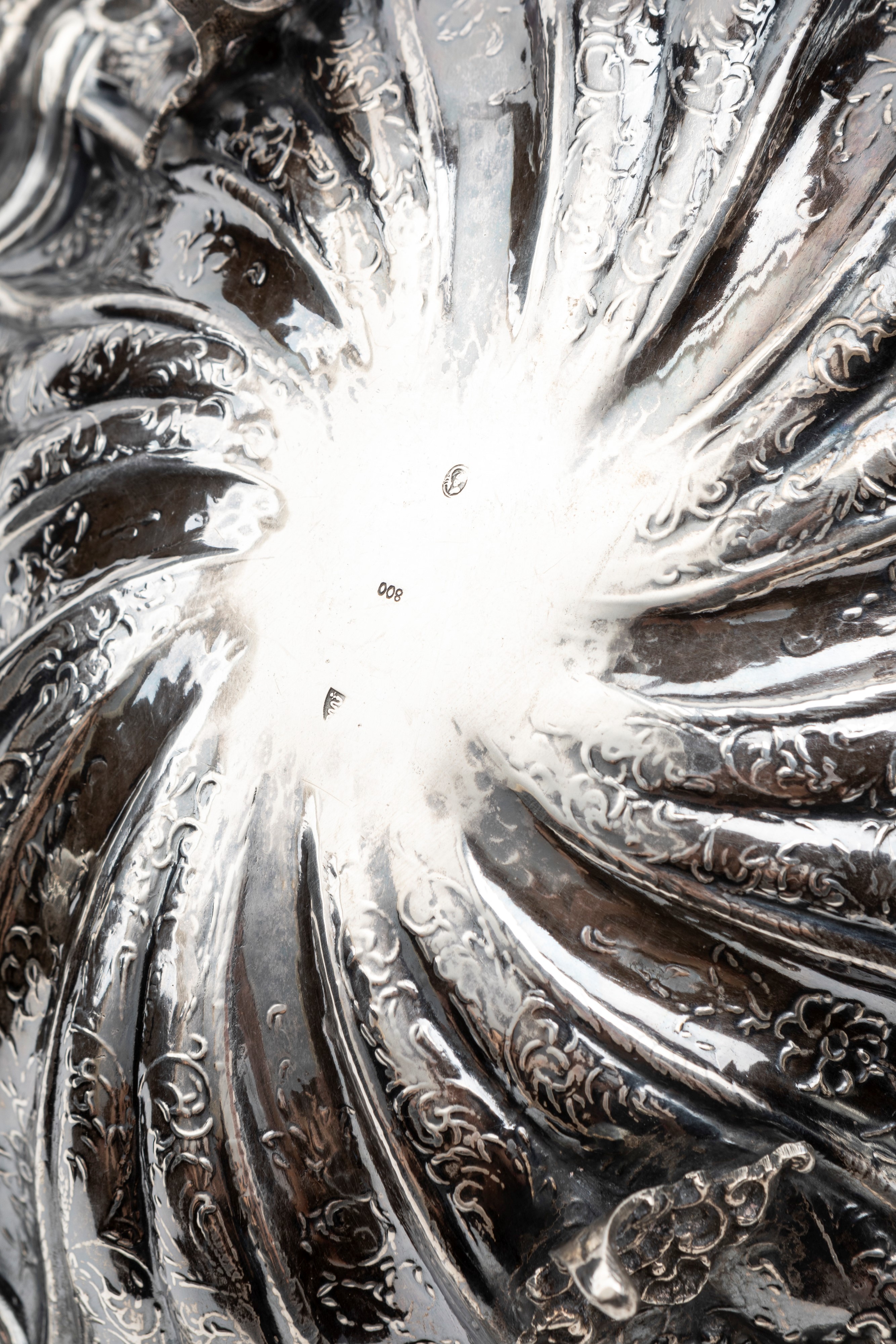 Quattro vasi e un centrotavola