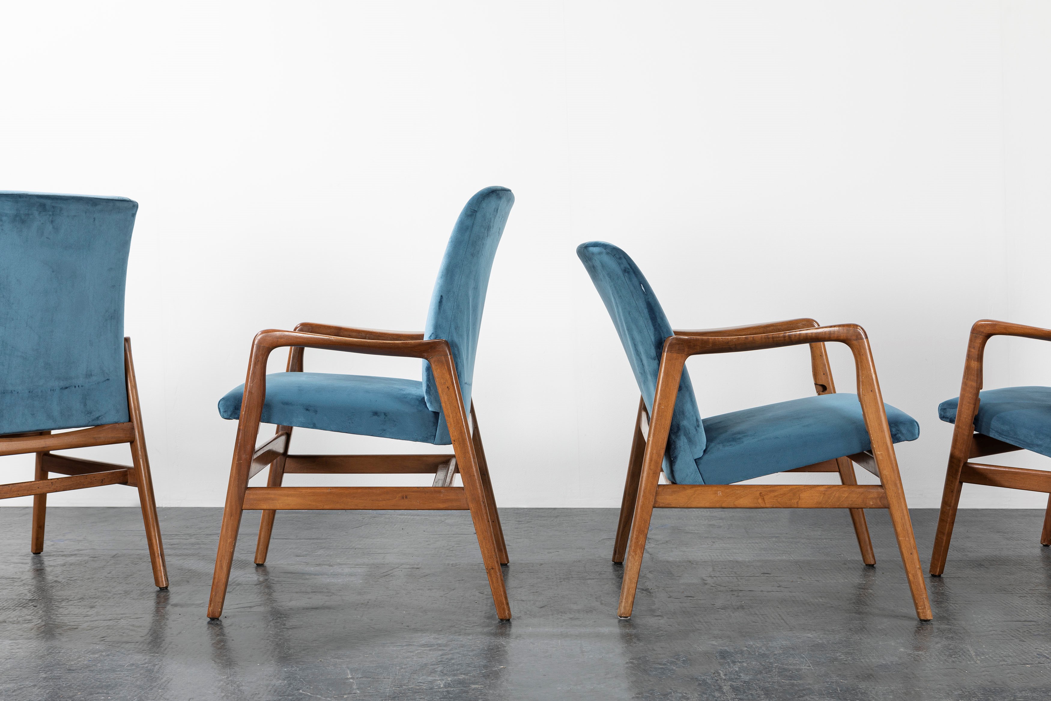 Quattro poltroncine reclinabili