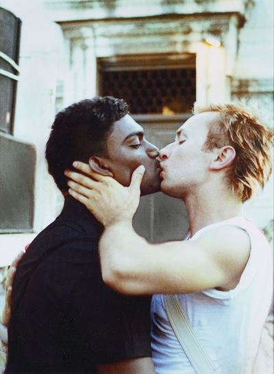 Roma. Il Bacio, Gay Pride - stampa digitale vintage a colori (2005)