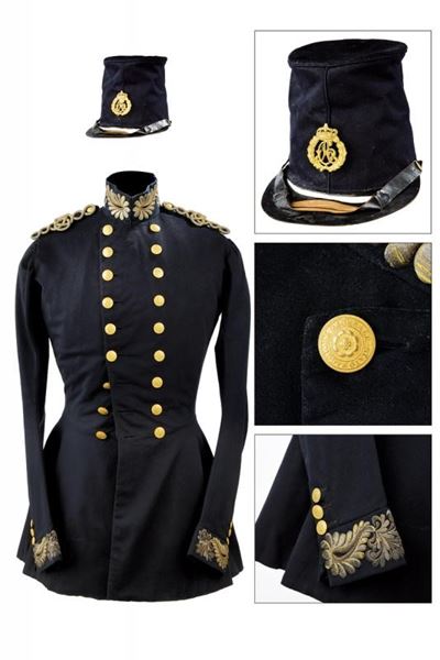 Uniforme con Berretto da Ufficiale dello Stato Maggiore, Epoca Carlo Alberto