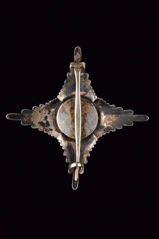Ordine Imperiale del Doppio Dragone, placca di argento smaltato e dorato, fine XIX secolo