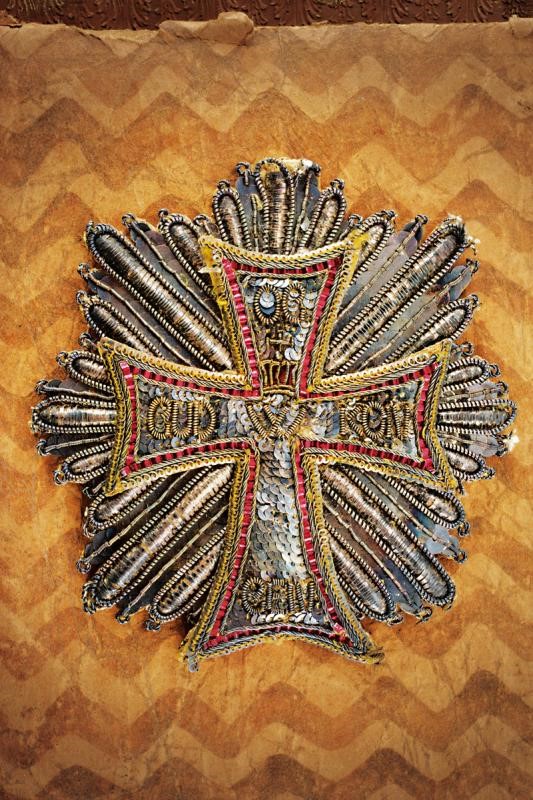 Ordine del Dannebrog, Placca del primo modello in canutiglia argentata con monogramma e iscrizion...