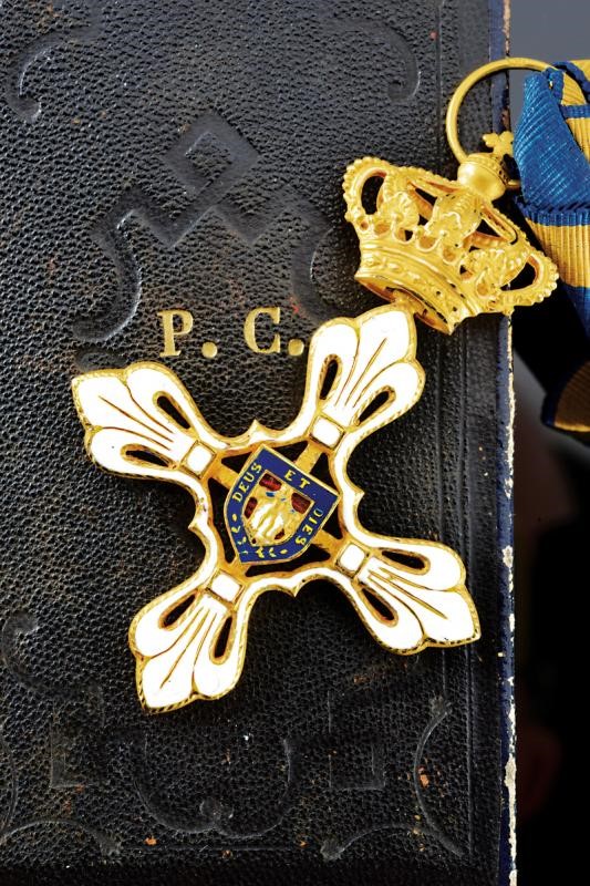 Croce di Cavaliere di Prima Classe con Corona, Ducato di Parma e Piacenza, Argento Dorato e Smalt...