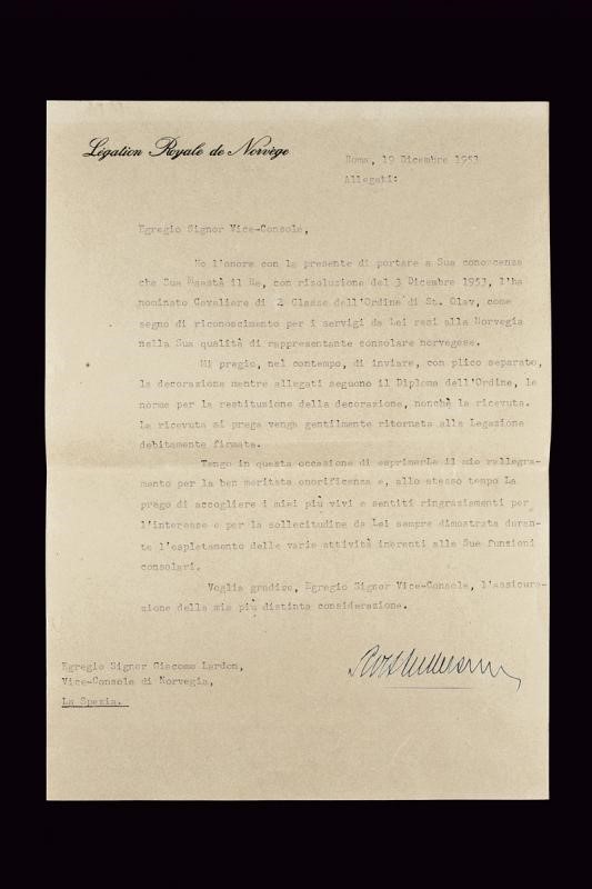 Ordine reale Norvegese di Sant'Olaf, Croce da cavaliere di seconda classe in oro e smalti, 1953