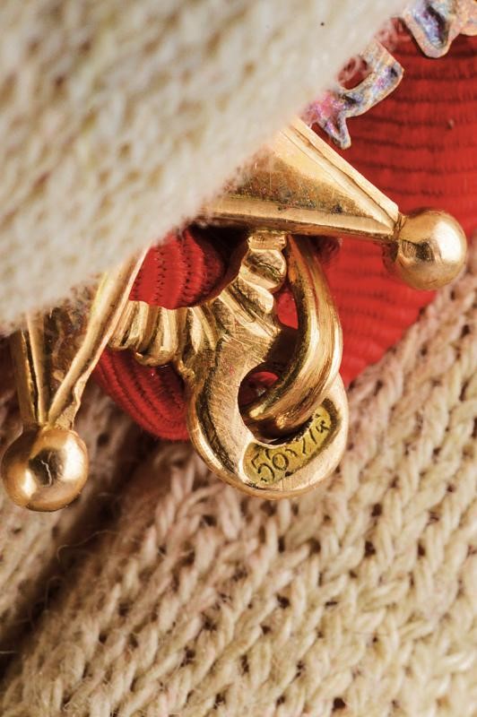 Ordine di San Stanislao, Croce da Cavaliere in oro e smalti