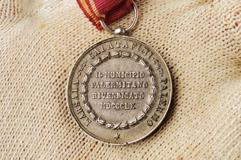 Medaglia commemorativa dei Mille, argento, diametro 30 mm, Palermo, Seconda metà del XIX secolo
