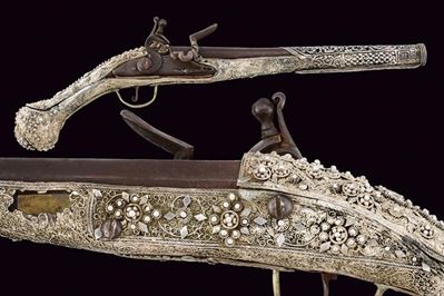 Pistola a pietra focaia turca, con fornimenti in argento, Prima metà del XIX Secolo