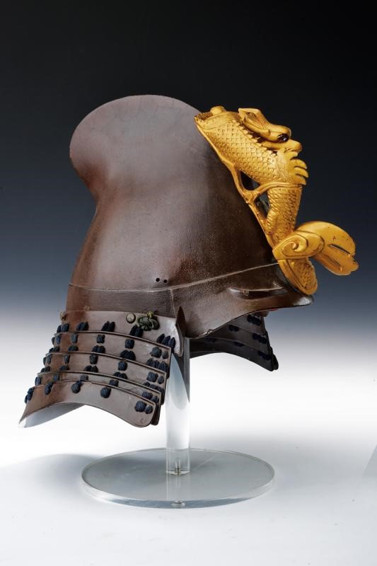 Eboshi Kabuto, elmo giapponese con Maedate e lacca marrone