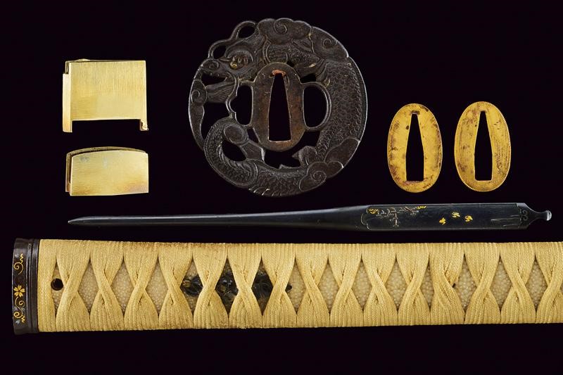 Mutsu no Kami Juji Wara Toshi Naga, Katana firmata con koshirae in ferro e legno laccato