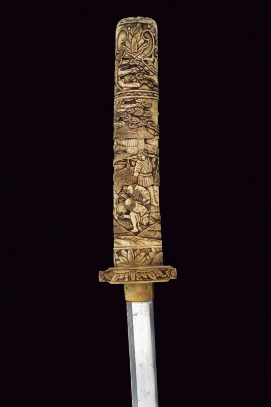 Wakizashi, lama curva con koshirae in osso, Giappone, XIX secolo