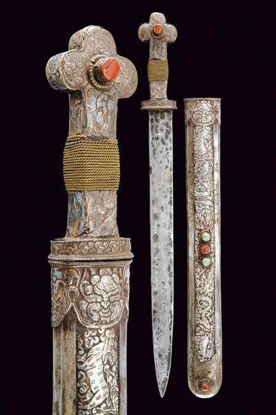 Daga Tibetana con Fornimenti in Argento, Fine XIX Secolo