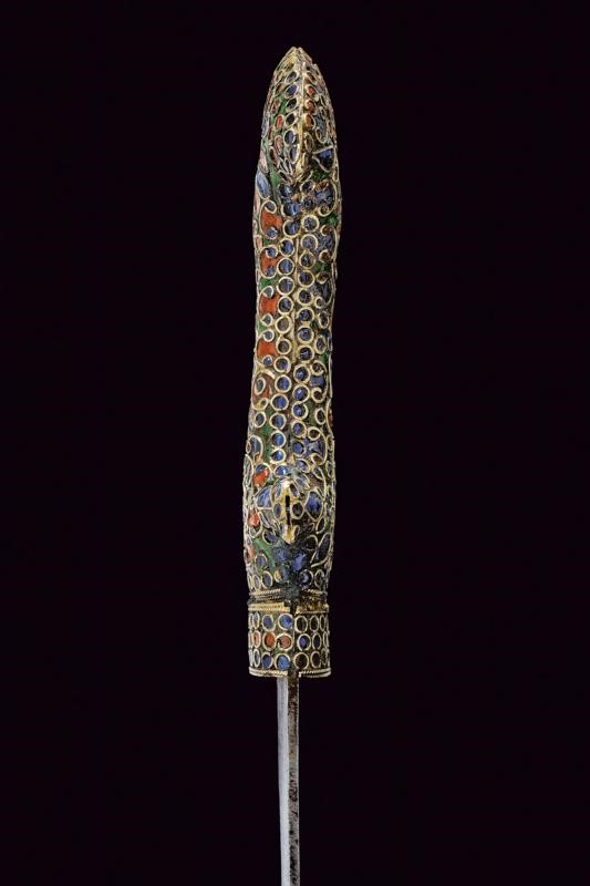 Koummiya marocchino con fornimenti smaltati, lunghezza 37 cm, circa 1900