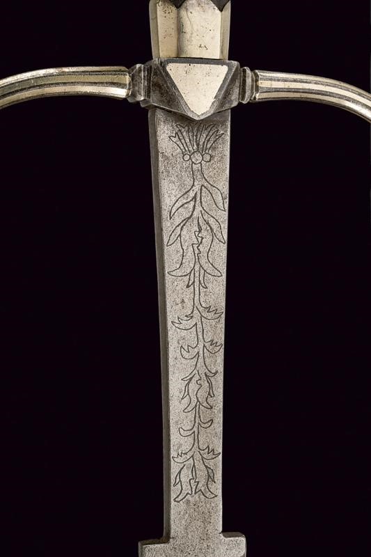 Spada a una mano e mezza da nobiluomo, Italia settentrionale, metà XVI Sec., lunghezza 127 cm