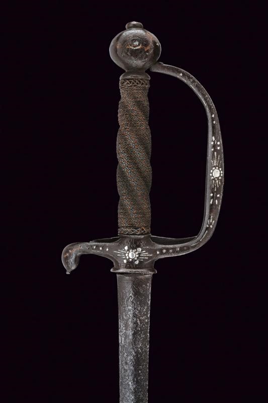 Spadino con decorazioni in argento, Francia, fine XVII - inizio XVIII secolo, lunghezza 97.5 cm