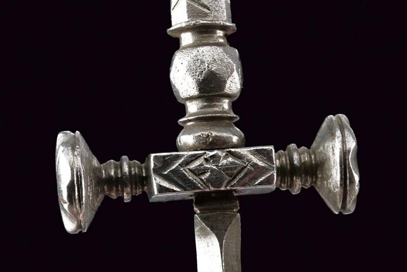 Stiletto da signora, ferro massiccio, XVII secolo