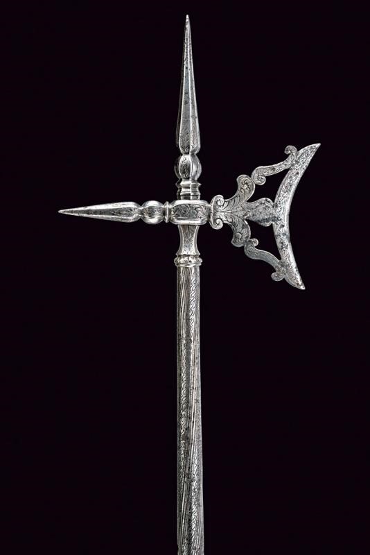 Azza d'armi incisa, Europa orientale, XVI Sec., lunghezza 75.7 cm