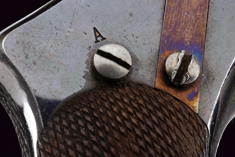 Svezia, Revolver modello 1887 con canna ottagonale e meccanica funzionante