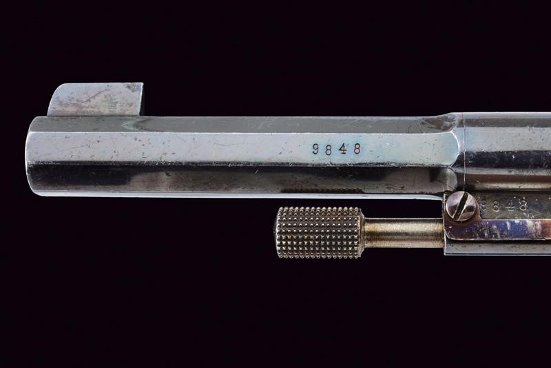 Svezia, Revolver modello 1887 con canna ottagonale e meccanica funzionante