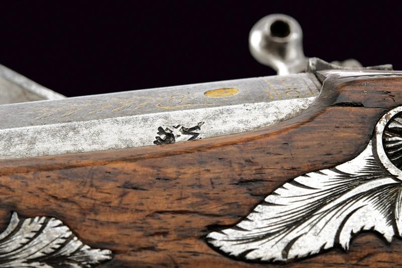 Pistola a pietra focaia da ufficiale, Francia, lunghezza 33 cm