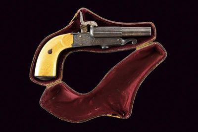 Pistola a spillo a due canne, calibro 11 mm, Europa