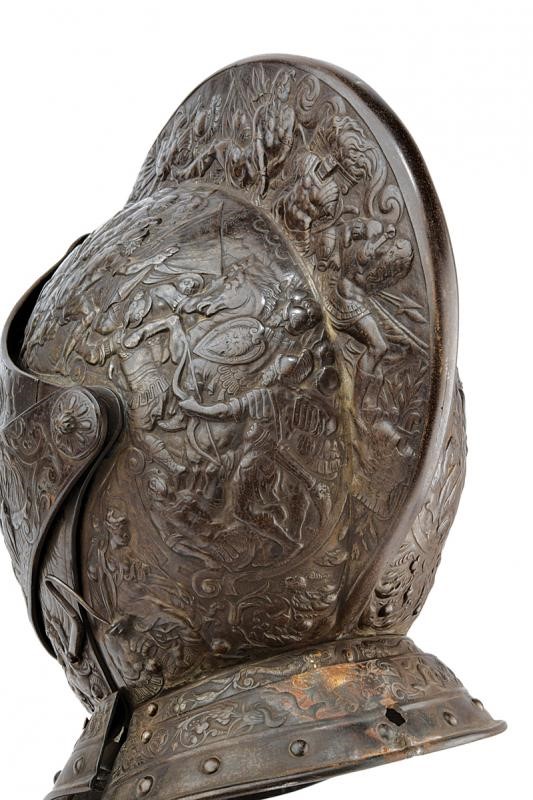 Elmo chiuso decorativo, ghisa, Francia