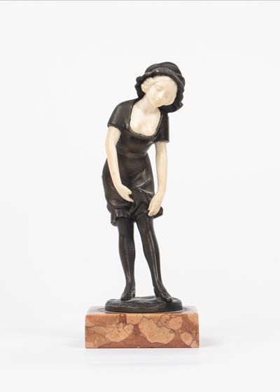 Figura Femminile, Inizi Secolo XX