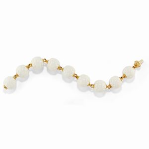 A 18K yellow gold and white ceramic bracelet, Bulgari Chandra, with box